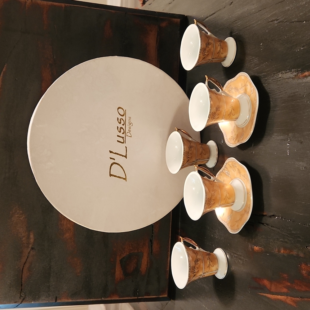 VINTAGE D'LUSSO DEMITASSE EXPRESSO CUPS & SAUCERS PEACH LUSTER W/GOLD